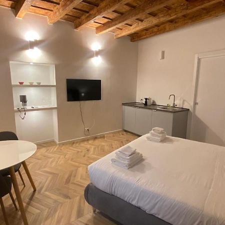 Brera Eleven Apartment Milan Bagian luar foto