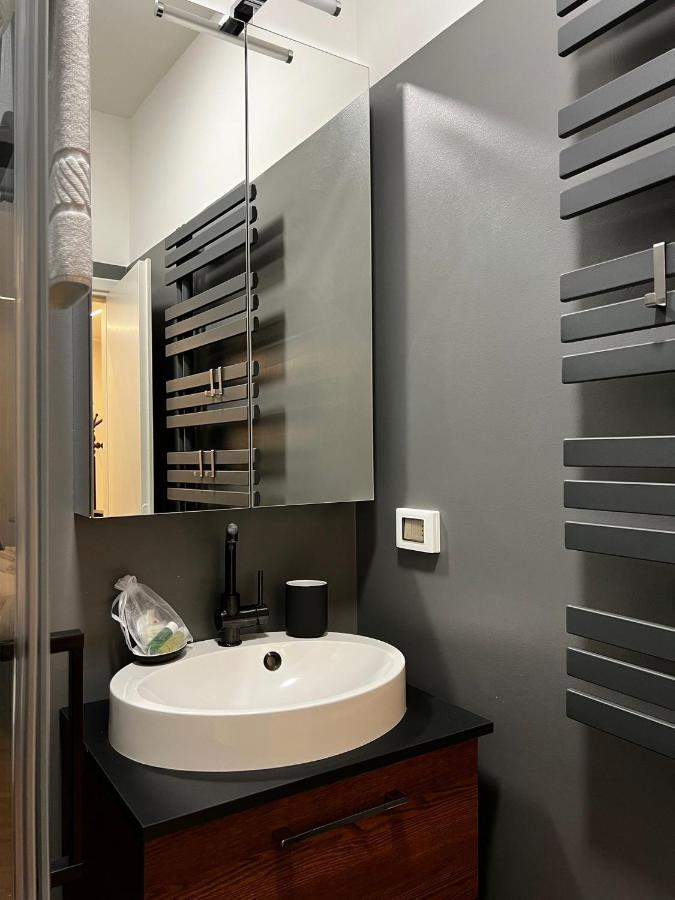 Brera Eleven Apartment Milan Bagian luar foto