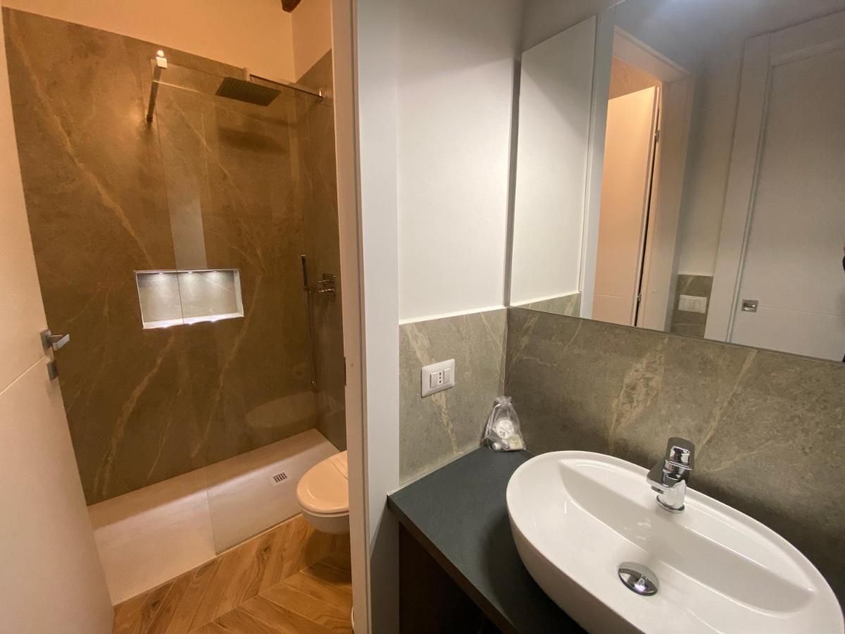 Brera Eleven Apartment Milan Bagian luar foto